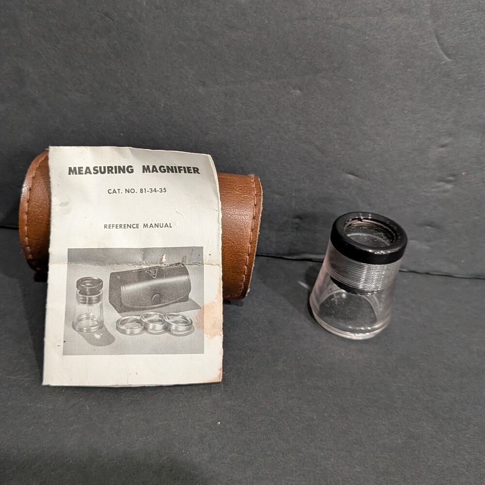 Bausch & Lomb 81-34-35 Measuring Magnifier (7X) Leather Case